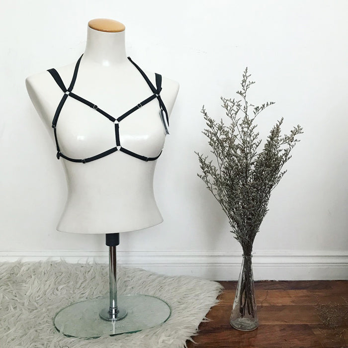 SEFRA Odelle harness black Sefra handmade bespoke size you inclusive size lingerie Philippines lace bralette