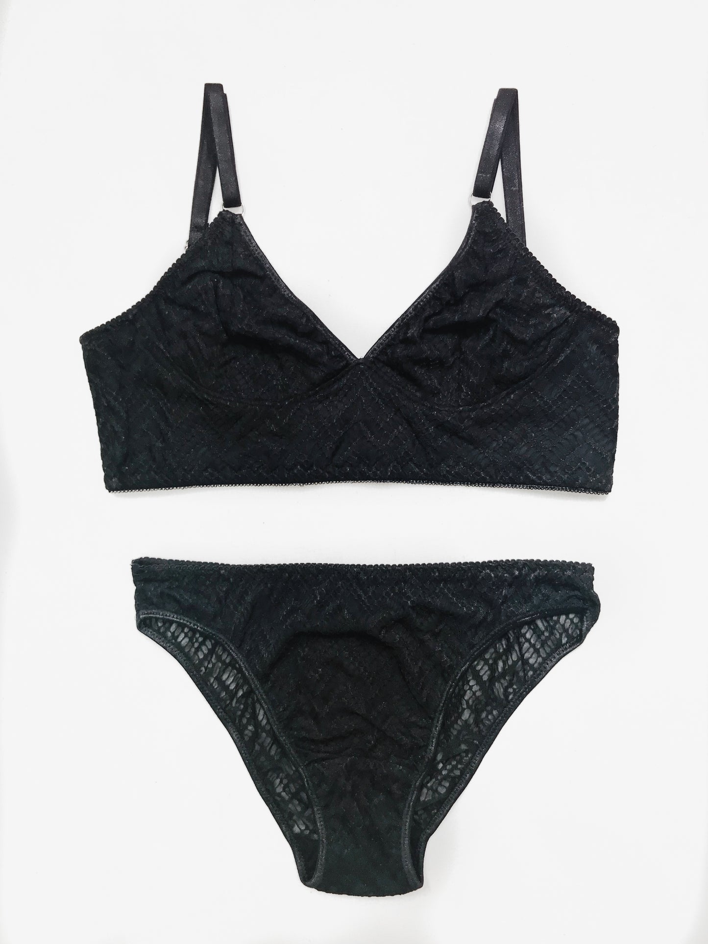 Sefra handmade bespoke size you inclusive size lingerie Philippines lace bralette